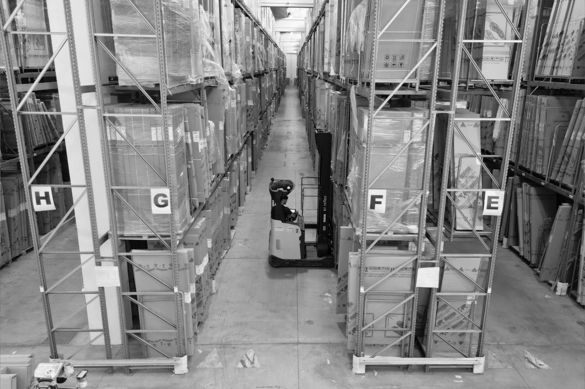 RTLS: real-time location system for smarter logistics operations