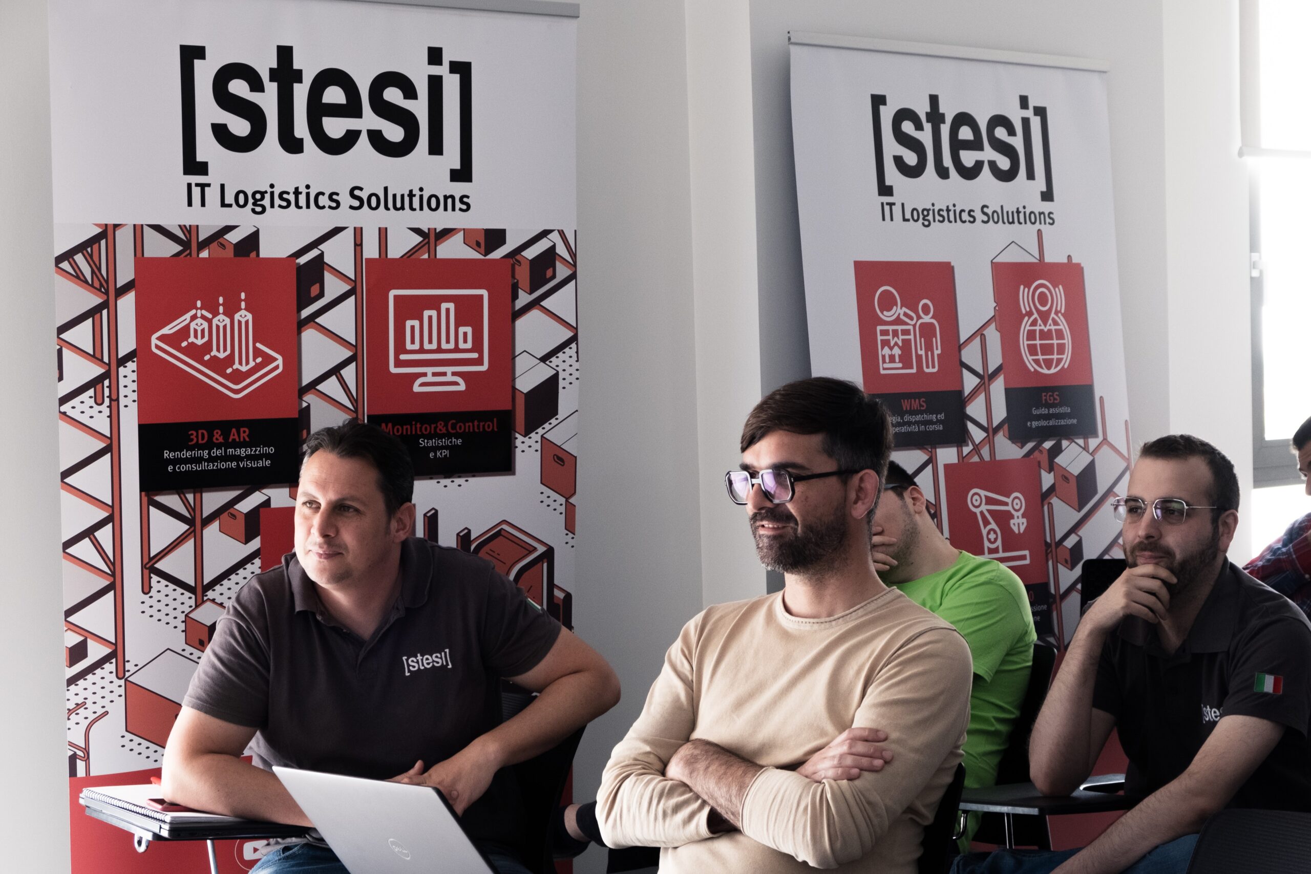 Hai pensato di diventare uno sviluppatore software nel mondo della supply chain? Stesi ti insegna come