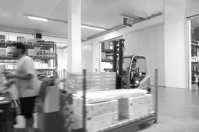 How to Choose Between FIFO, FEFO and LIFO for Efficient Inventory Management