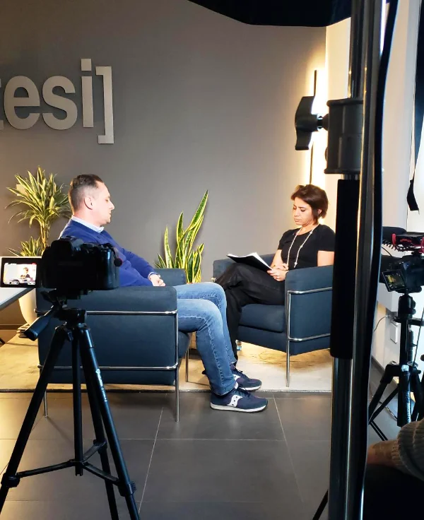 Alessio Pavan, Operations Director di Stesi, intervistato nel vodcast "Thinking Supply Chain" da Giulia Colombi, Marketing Manager dell'azienda