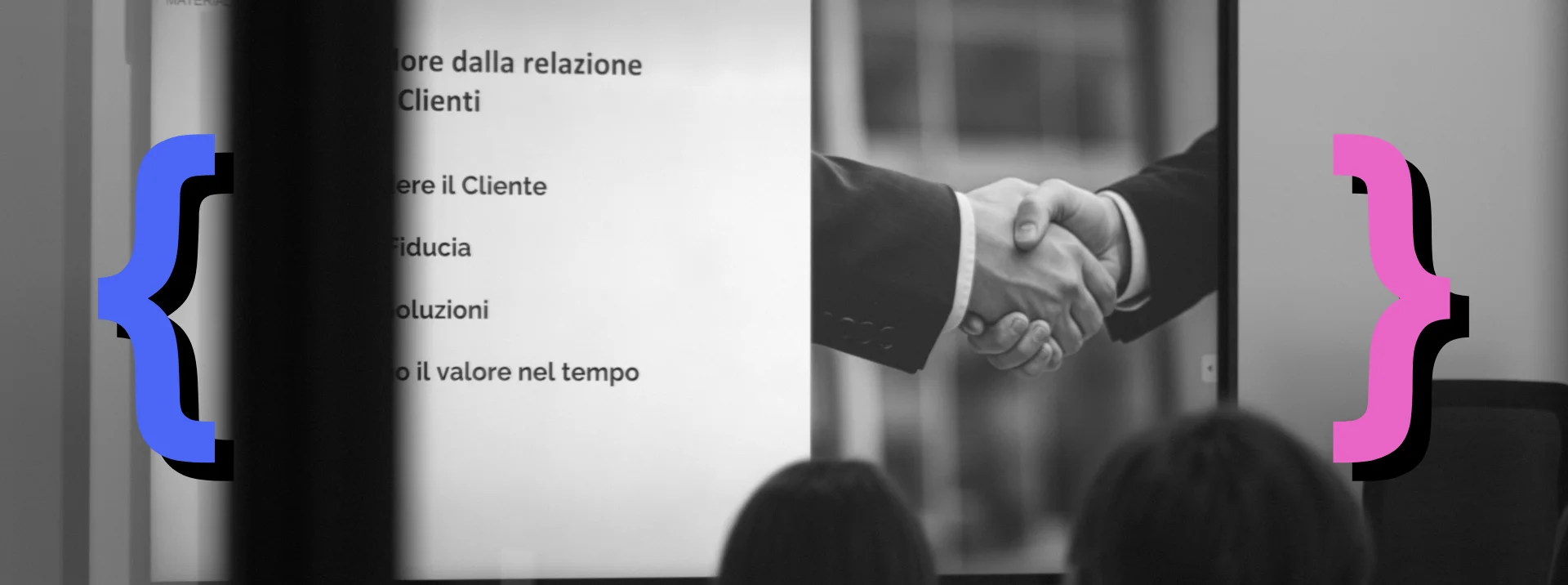 due partner di business si stringono la mano