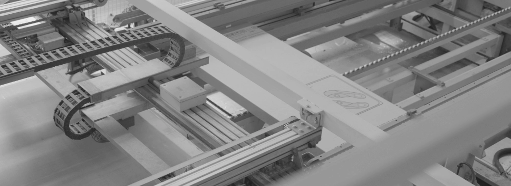 Iot supply chain: macchinario per imballaggio in funzione