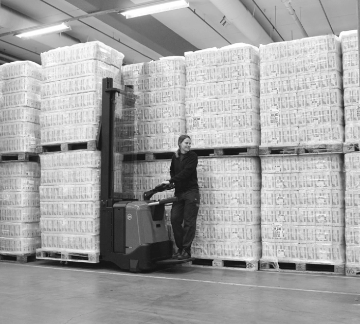 Pallet racking system